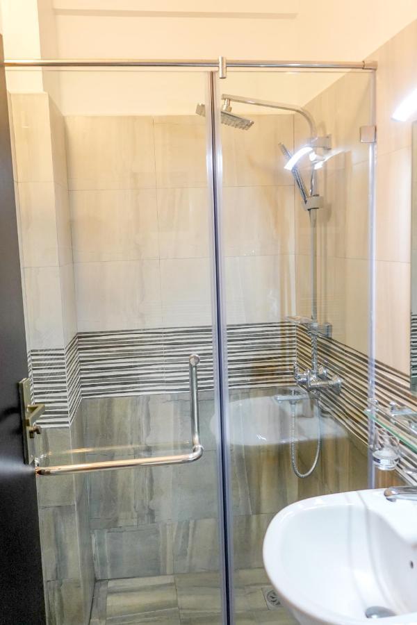 Vista Apartment Mariners Blue Нувара-Элия Экстерьер фото
